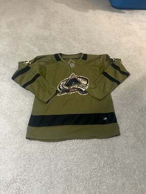 Adidas Mikko Rantanen #96 Colorado Avalanche Military Appreciation Salute to Ser